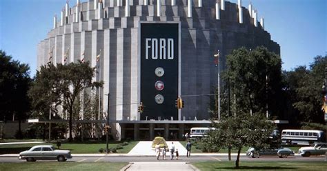 Ford Rotunda of Dearborn | Amusing Planet