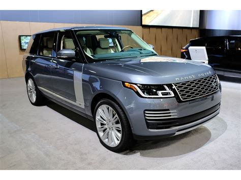 2021 Land Rover Range Rover: 225 Exterior Photos | U.S. News