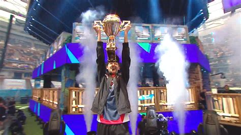 Bugha Wins The Fortnite World Cup Solo Finals | Fortnite News