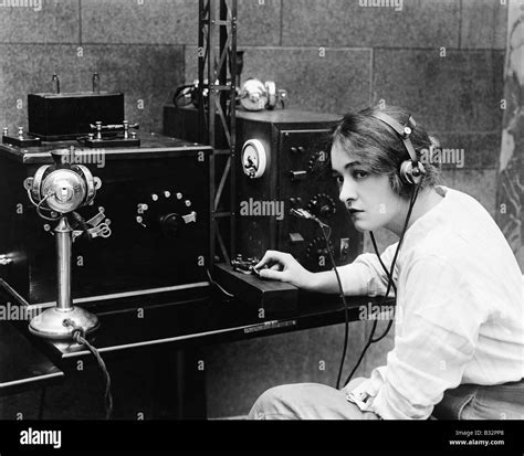 Telegraph machine hi-res stock photography and images - Alamy