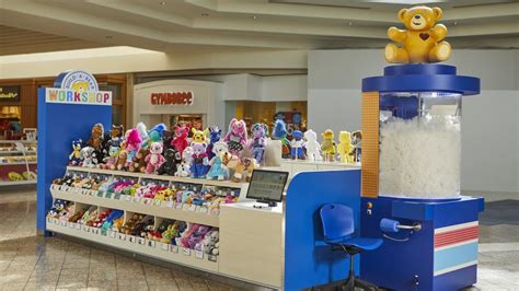 Build-A-Bear to close up to 30 stores, reports loss - St. Louis Business Journal