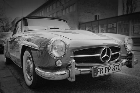 Grayscale Photography of Classic Mercedes Benz Car · Free Stock Photo