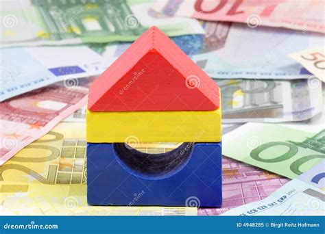 House financing stock image. Image of exchange, bilding - 4948285