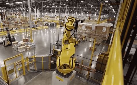 What is Amazon Robotic Fulfillment Center? | Waredock