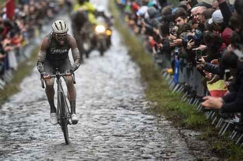 Paris-Roubaix cobbles dry and in good condition | Cyclingnews