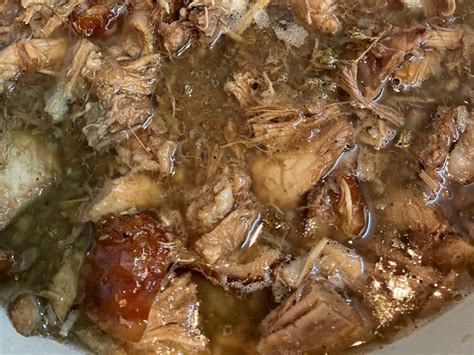 Paksiw na Lechon (Sweet-Sour Stew of Roasted Pork Leftovers) – Tita Meg Cooks