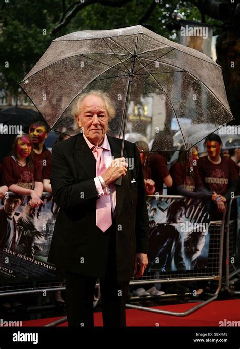 Michael Gambon arriving for the world premiere of Harry Potter and the ...