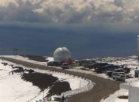 VIDEO: Winter storm dumps snow on Hawaii Island’s mountains