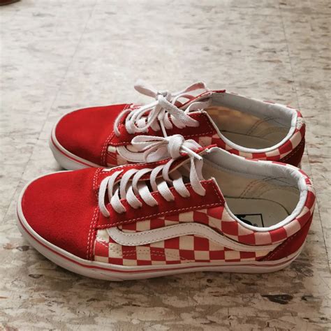 Authentic Vans Old Skool - Red, Women's Fashion, Footwear, Sneakers on Carousell