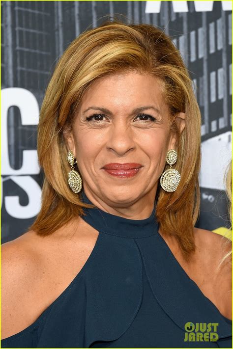 Hoda Kotb Debuts New Darker Hair Color, Calls It A 'Happy Accident ...