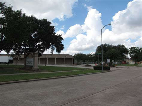 Memorial Parkway Elementary School - Katy ISD