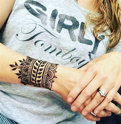 Trending Mehndi Designs Latest Henna Tattoo Ideas For Cool | The Best ...