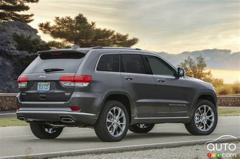 2019 Jeep Grand Cherokee photos | Auto123