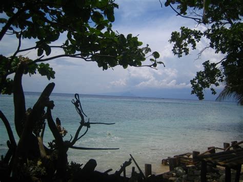 Barefootroamer: Camiguin: The Island of 7 Volcanoes