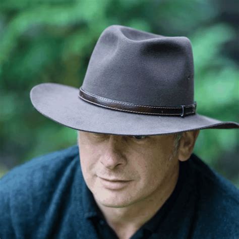 10 best hat brands for men in 2024 | OPUMO Magazine