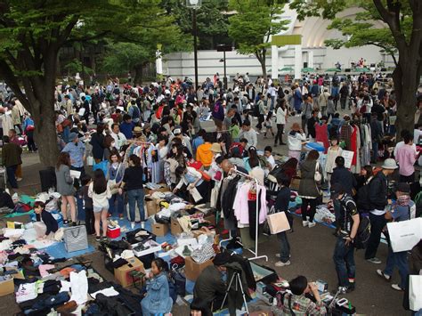 Tokyo Flea Market 2024 - Inessa Karlotta