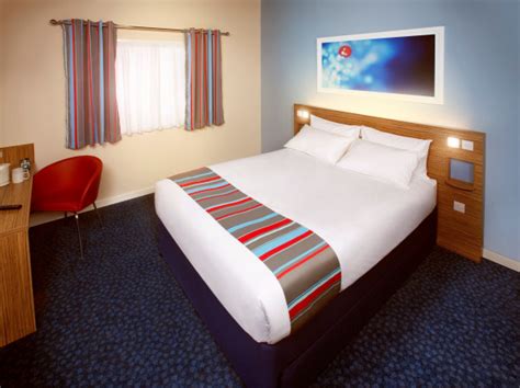 Hotel TRAVELODGE ST AUSTELL - Cornwall - Great prices at HOTEL INFO