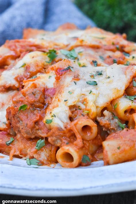 Baked Ziti With Sausage (Comfort Food!) - Gonna Want Seconds