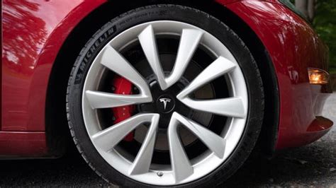 Performance Upgrade Package now standard on Tesla Model 3 Performance trim - CNET