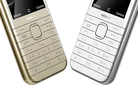 Nokia 8000 4G pictures, official photos