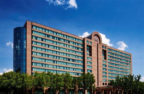 HILTON FAIRFAX - Updated 2021 Prices, Hotel Reviews, and Photos (VA) - Tripadvisor