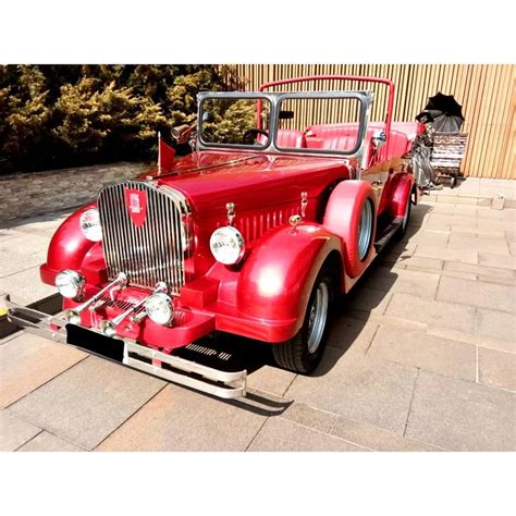 Rent Rolls Royce 1939 Vintage (Red) in Delhi at Affordable Price