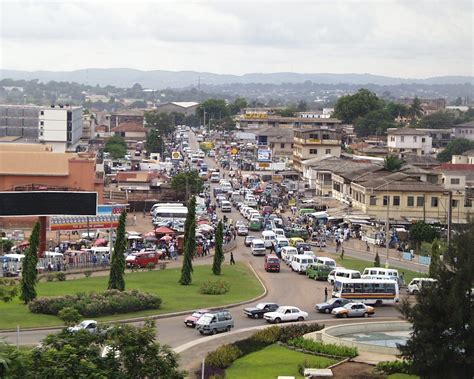 Ghana's Capital City of Accra - Tiplr