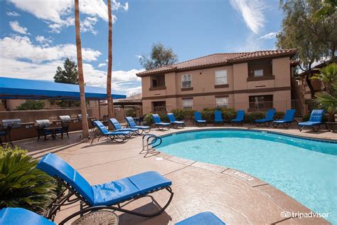 Hilton Vacation Club Desert Retreat Las Vegas Pool Pictures & Reviews ...