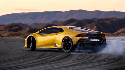 Huracán EVO RWD: PTC-S for Sheer Driving Fun