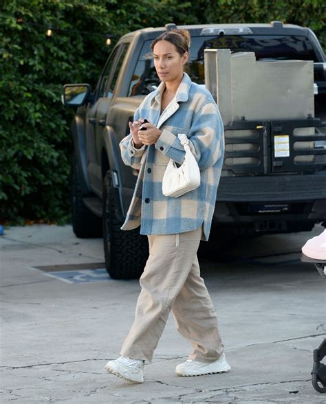 LEONA LEWIS Out with Her Mom and Baby Girl in Studio City 11/09/2022 – HawtCelebs