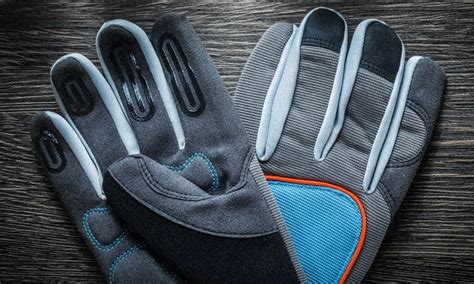 12 Best Waterproof Work Gloves for Extra Protection