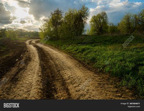 Country Dirt Road Image & Photo (Free Trial) | Bigstock