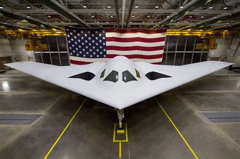 B-21 Raider Makes Historic First Public Flight in California – SOFX