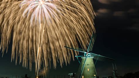 7 best fireworks festivals in and near Tokyo this summer