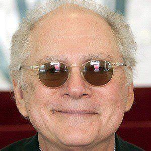 Barry Levinson - Bio, Family, Trivia | Famous Birthdays