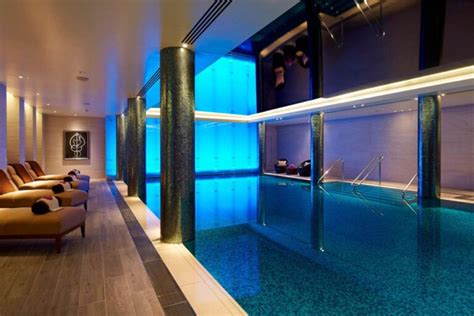 13 family friendly hotels in London with a swimming pool - Globetotting