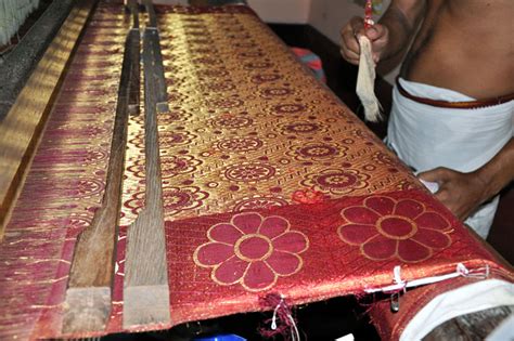 D'source Making Process | Silk Weaving - Thirubuvanam | D'Source Digital Online Learning ...