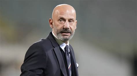 Gianluca Vialli steps away from Italy duties for health reasons | CNN