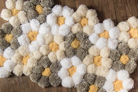 How to Make a Pom Pom Rug the Easy Way - It's SO Fluffy!