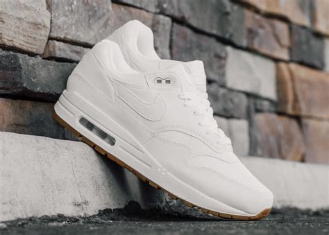 Nike Air Max 1 White Gum AH8145-109 - Sneaker Bar Detroit