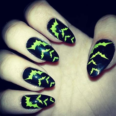 12 Halloween Bat Nail Art Designs, Ideas, Trends & Stickers 2014 | Fabulous Nail Art Designs