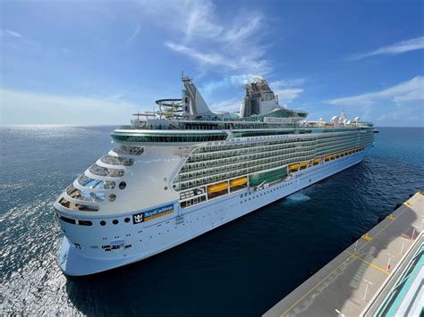 Royal Caribbean Cruise Ship Freedom Of The Seas