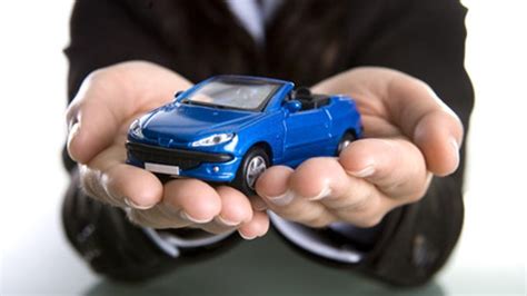 Understanding Car Insurance Coverage - CarsDirect