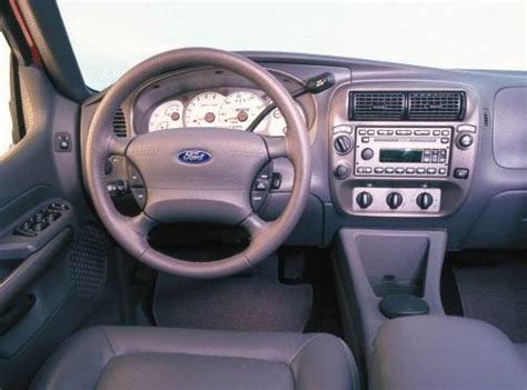 2001 Ford Explorer Sport Trac Values & Cars for Sale | Kelley Blue Book