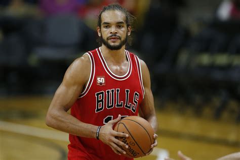 Joakim Noah on new role off the bench: 'Good for our team' - Chicago Tribune