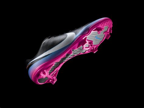 Nike Mercurial Vapor VIII CR engineers explosive speed, striking ...