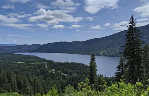 Swimming in Lake Wenatchee - Destination Leavenworth LLC