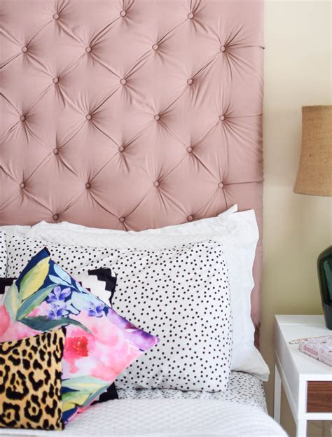 DIY Tufted Headboard: Over-sized Edition - Chic Misfits