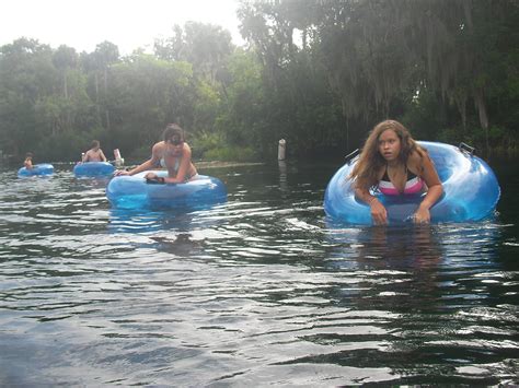 The "Unknown" Florida: Tubing down the Rainbow River