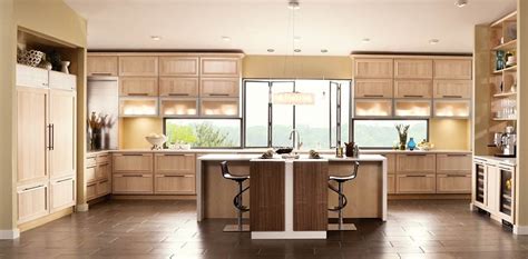 kraftmaid-contemporary-kitchen-cabinets-outlet-natural-wood-kitchen-island-built ...